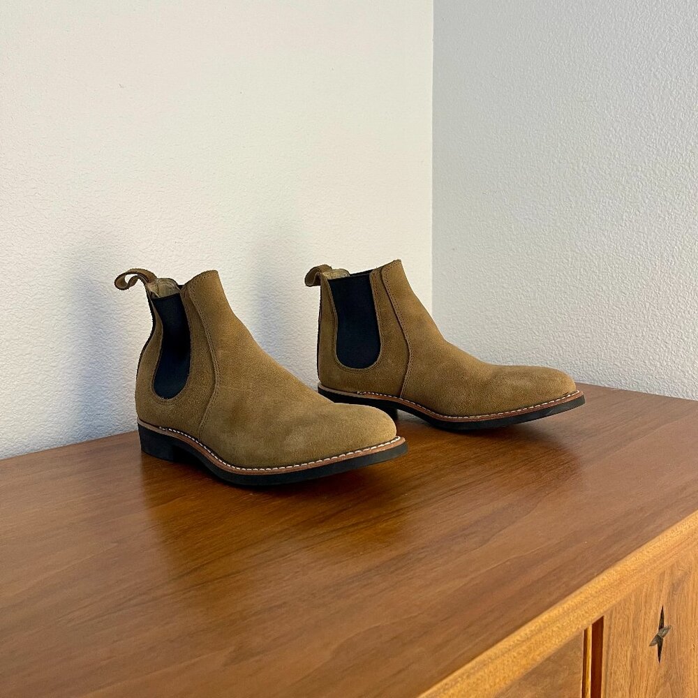 Women's Red Wing Suede Chelsea 6in Boots